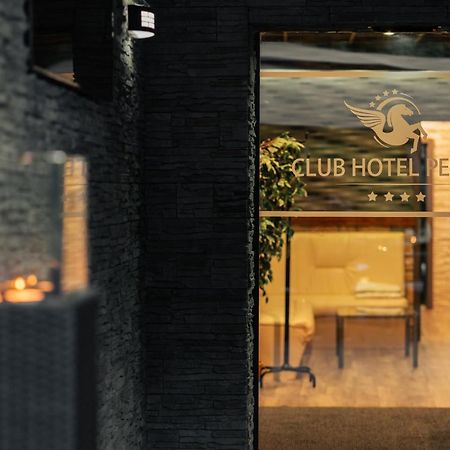 Club Hotel Pegasus Tiszaug ภายนอก รูปภาพ