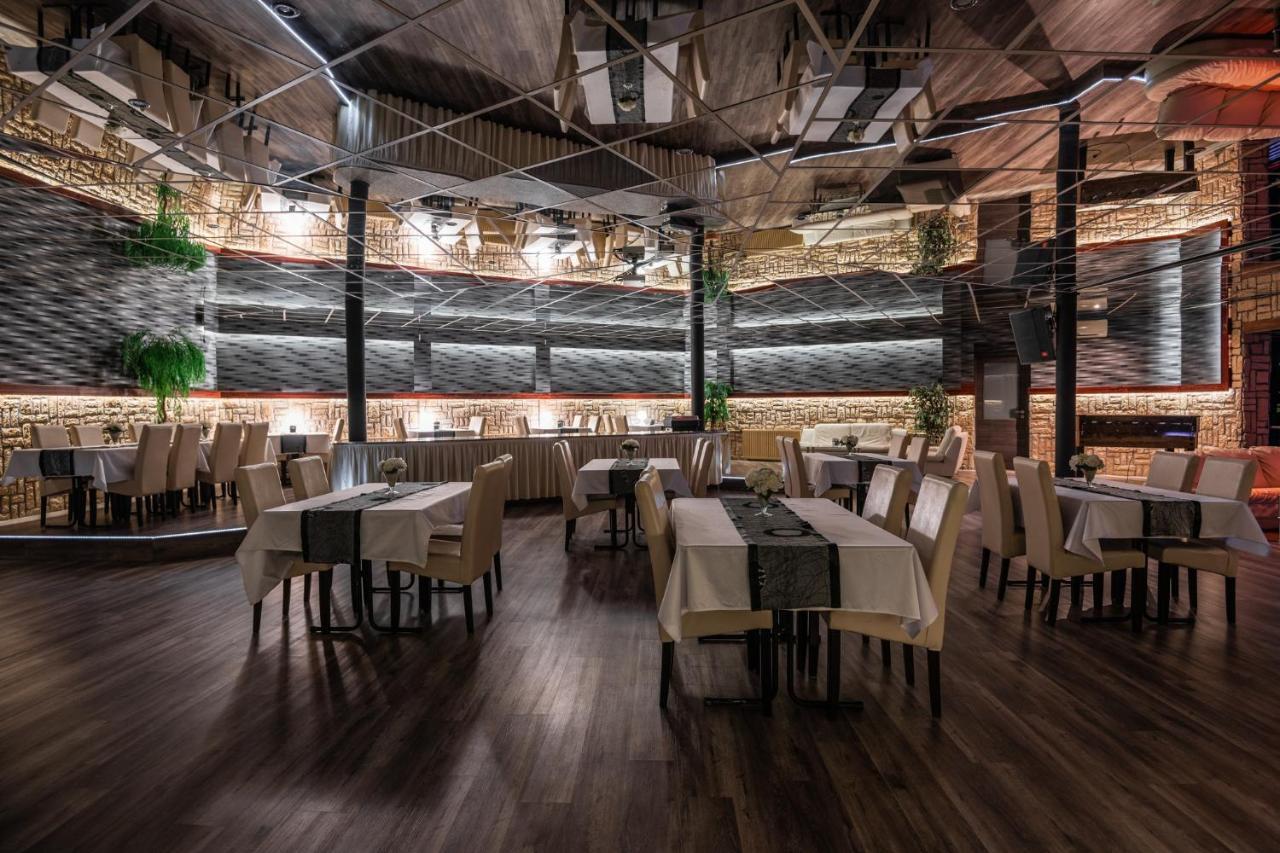 Club Hotel Pegasus Tiszaug ภายนอก รูปภาพ