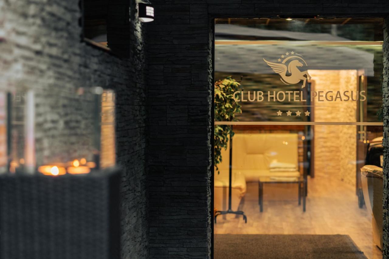 Club Hotel Pegasus Tiszaug ภายนอก รูปภาพ