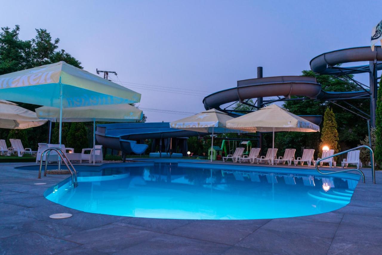 Club Hotel Pegasus Tiszaug ภายนอก รูปภาพ